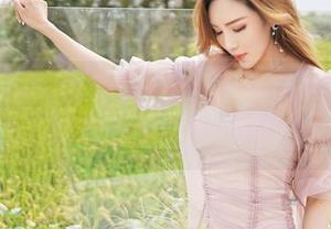 Feilin嗲囡囡 - 一不小心，伍月yuer的和服图片又被我翻出来了，这资源难得！