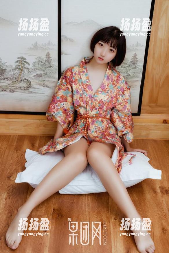 GIRLT果团网 - 连体衣？周大萌为你展示什么叫逆天美！