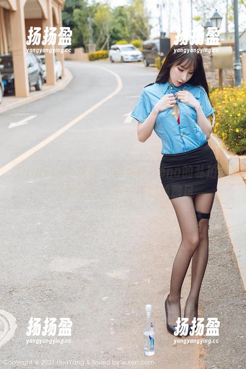 HuaYang花漾-小海臀Rena HuaYang花漾 - 小海臀Rena的私拍牛仔裤图包,不一样的尬聊风