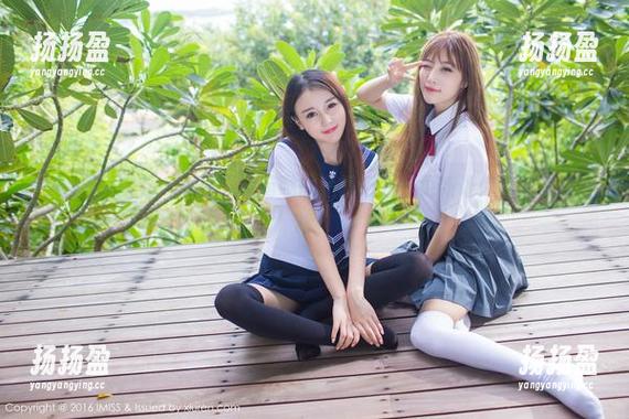 IMiss爱蜜社-小丽莎萌萌哒 IMiss爱蜜社 - 小丽莎萌萌哒的短裙组合,更新让你不再纠结穿啥!