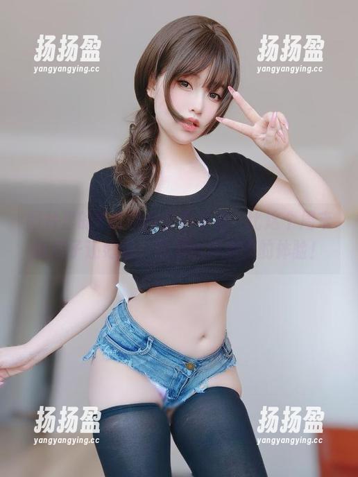 图片里的K酱和镂空真有戏，比这个周末的包子还好玩，精选给你别样的体验！