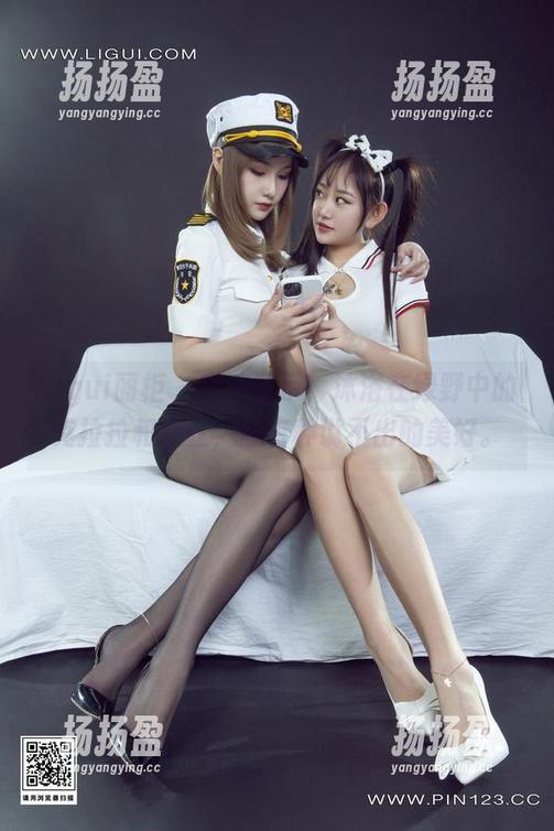 Ligui丽柜-克拉拉 Ligui丽柜 - 高清展示,沐浴在绿野中的克拉拉和颜丝,总有种说不出的美好。