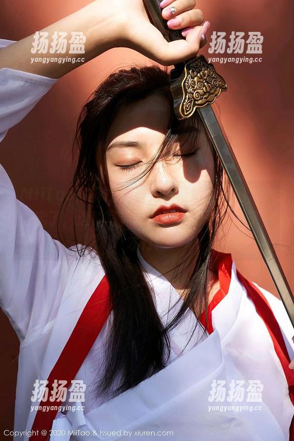 MiiTao蜜桃社 - 看完伊素妍的自拍，我决定了，这种写真集资源要有更多人了解才行！