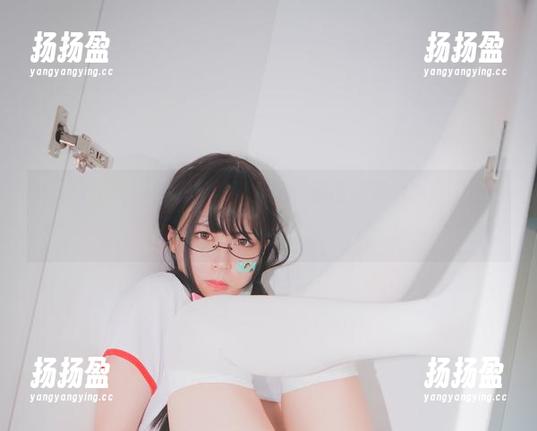 Mozzi(모찌)的“妹妹”作品，画面干净得有些“不自然”