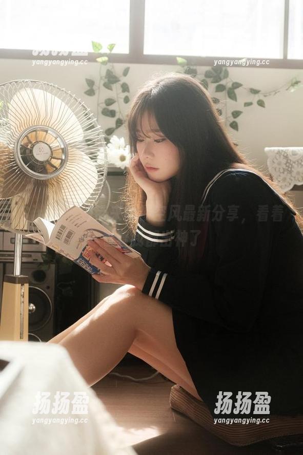 Sira(시라)带来的镂空风最新分享，看着看着我都出神了