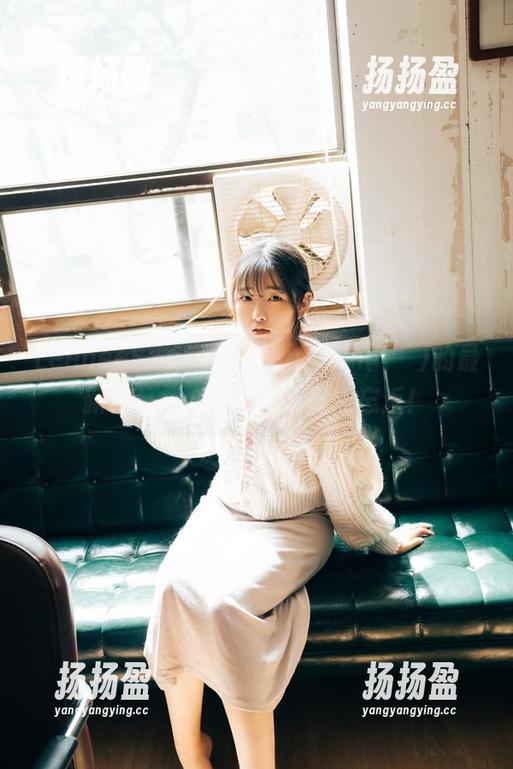 LeeheeExpress：Sonson(손손)的最新作品集，完全让人留连忘返！