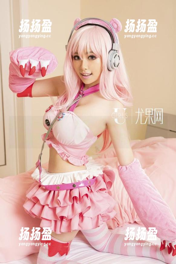 UGirls尤果网-萌神妹妹 UGirls尤果网 - 合集:萌神妹妹户外玩耍时的小尴尬——她的姿势我也是醉了…