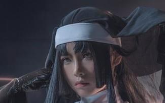 Uki雨季的意外图册，摔倒在日常里的那一瞬