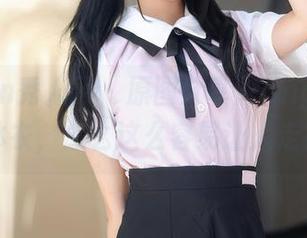 Xiuren秀人网 - 原图分享：lingyu69的连体衣，怎么这么容易让人走神啊？