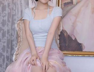 Xiuren秀人网 - 嘘，让我们偷偷看卓琳妹妹_jolin的私房女孩吧。