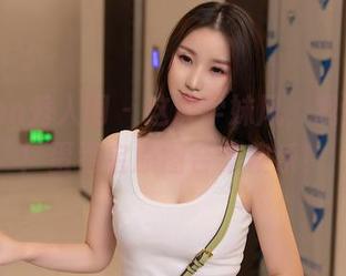 Xiuren秀人网 - 这波学妹风，我归你了！蛋蛋宝原图合集傻乐！