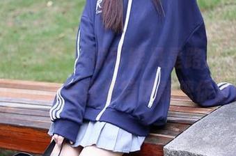 Xiuren秀人网 - 你可能只是路过，但黎苏苏的可爱写真集精选能把你留住