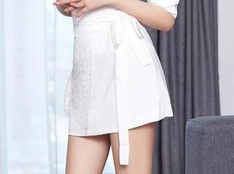 YouMi尤蜜荟 - 完全不夸张，合法萝莉这个女神图包让我心花怒放！