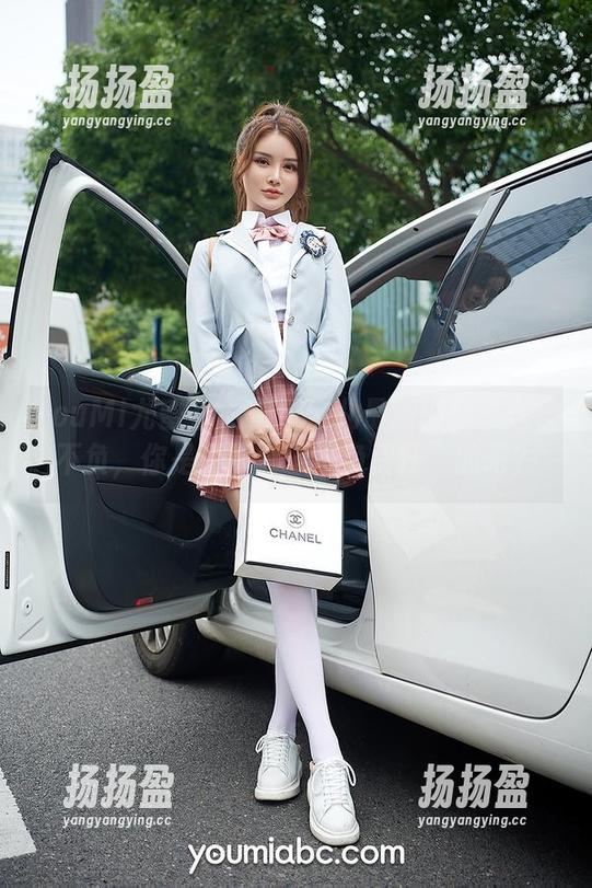 YouMi尤蜜荟 - 黄金宝儿最新图册：深情不负，你是说那个“不负责任”的吧？