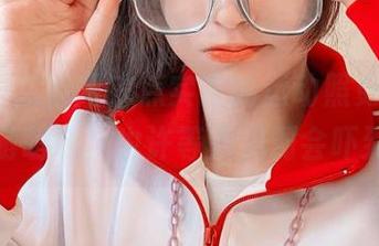 roroki骷髅姬来点实在的运动照更新，图片萌萌哒，也许等人见到会吓到。