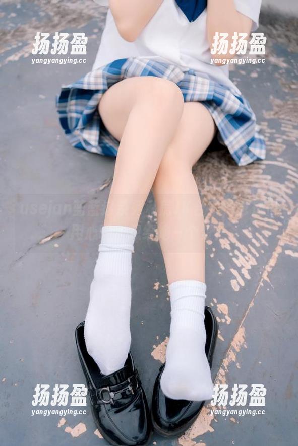 usejan蓝蓝这系列私房JK合集，也是很用心啊，想给她一个赞！