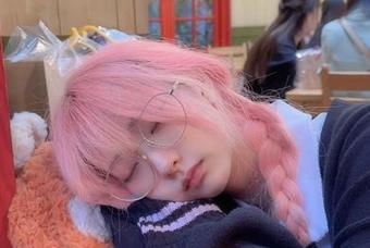 Wendy双马尾合集：每一头发丝都在抗议我不该这么着迷