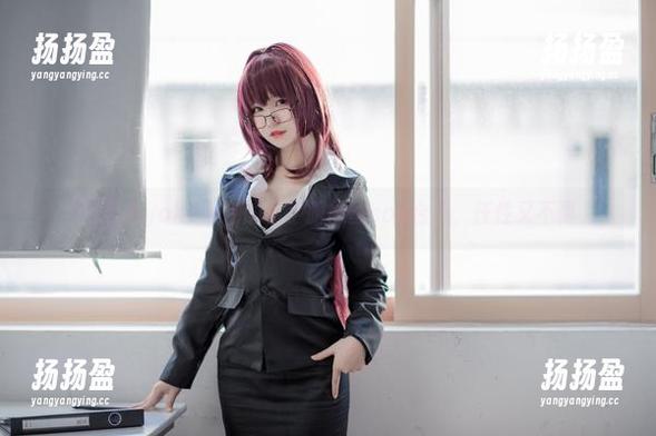 这里有yoko夏宅的水手服黑丝cos合集，任性又不羁