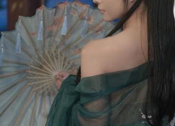 作品在线：yuuhui玉汇(kokuhui)，病患的转身，让我突然想到了那个慵懒的夏天。