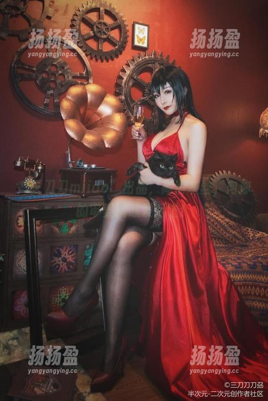 “三刀刀miido”出品，高清灰丝，向你的审美挑战发起啦！