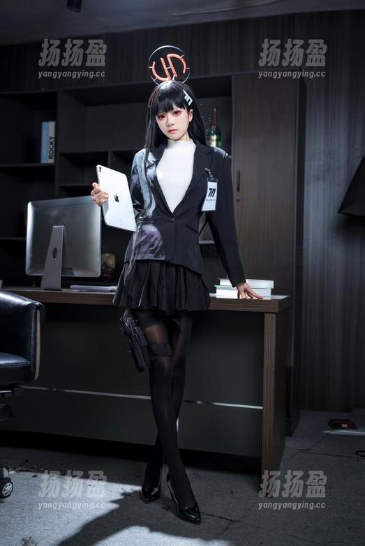 体操服白子，你敢和九柒喵的高清写真对比吗？