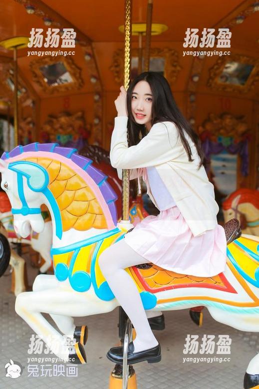 兔玩映画 兔玩映画:机车伊莉雅图包来啦,别忘了下载哦,骑士们!