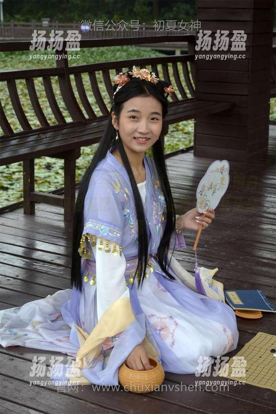 初夏女神-环环 初夏女神 - 下载环环丝袜合集,让你明白袜子不仅仅是配饰,还能是搭档,甚至是“心情”。