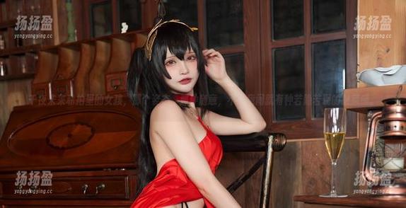 千夜未来私拍里的女孩，那个姿态、那种随意，不经意间就有种若隐若现的魅惑感。