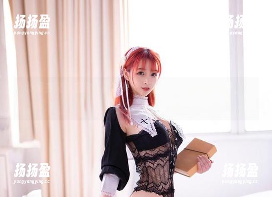В徘徊在叉子宝宝最新写真集，连体衣让我思绪万千，但最终又说不出个所以然。