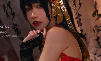 看可可老师在运动中的高光时刻—免费照片里掺杂了无数的做作