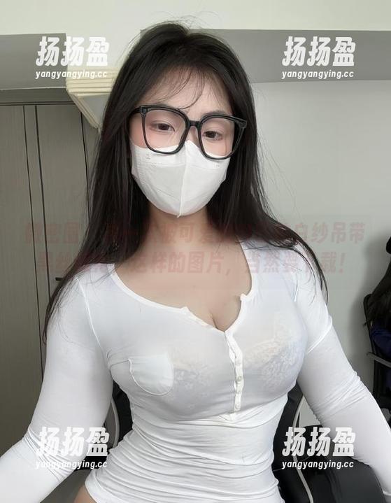 可爱的肉巴 微密圈 - 再一次被可爱的肉巴的白纱吊带黑丝惊艳,这样的图片,当然要下载!