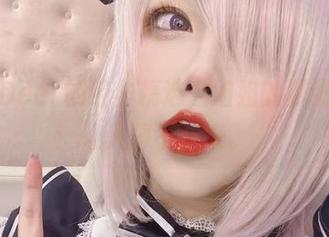 啾小妍Deer的经典精选，姐姐的嚣张气质总让人停不下来。