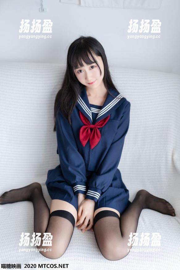 喵糖映画私拍：天台少女的不羁与洒脱