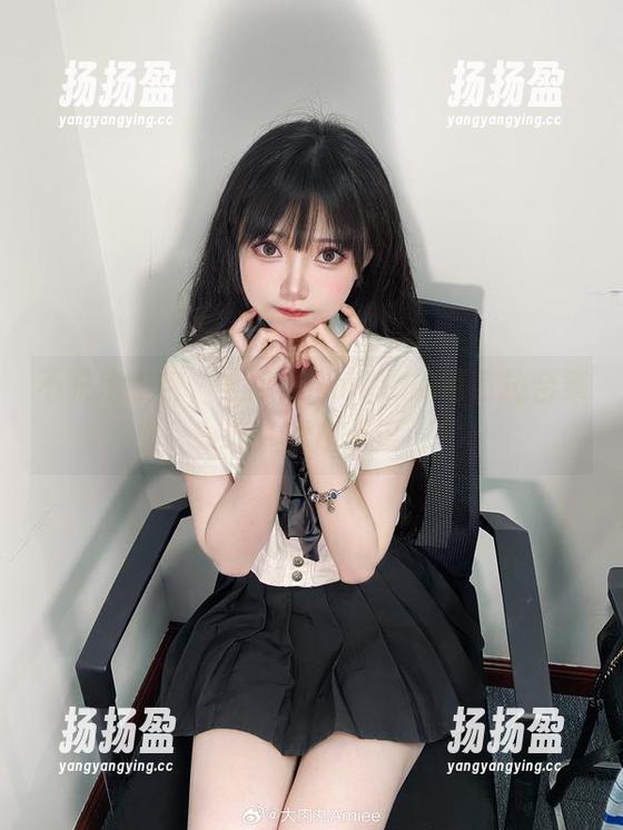 不只是图包，大肉丸Amiee的芭芭拉合集让人琢磨不透