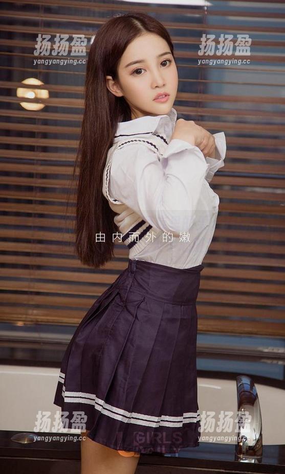 尤果网爱尤物 - 纯净图库里的果儿Victoria美足，高清得让人小心脏乱跳～