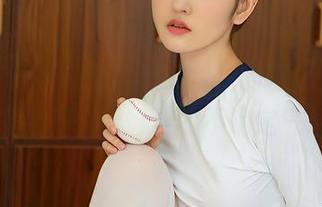 尤蜜荟 - 每一张YOYO优优的写真，都是指尖徘徊后留下的不确定气息