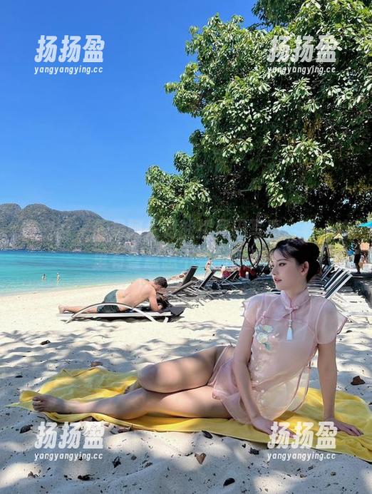 就是阿朱啊 微密圈 - 就是阿朱啊的摇尾巴写真:看,这里有些意想不到的风景!