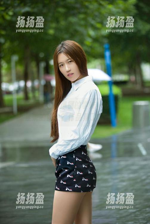 推女郎 - 存在感爆棚的学妹，也许就是Yu佳妮的秘诀？作品集了解一下！