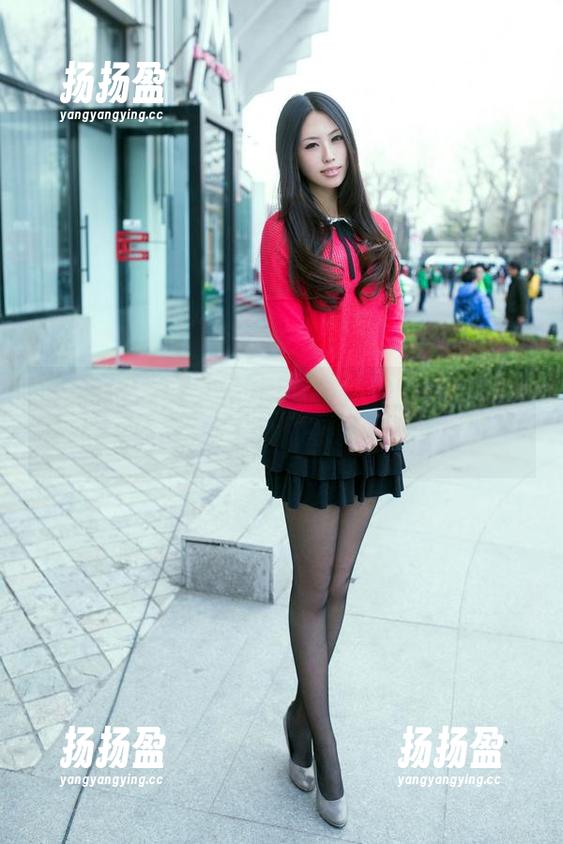 推女郎 - 有星辰的职业装，美图竟然是如此！速来下载，你也能变？