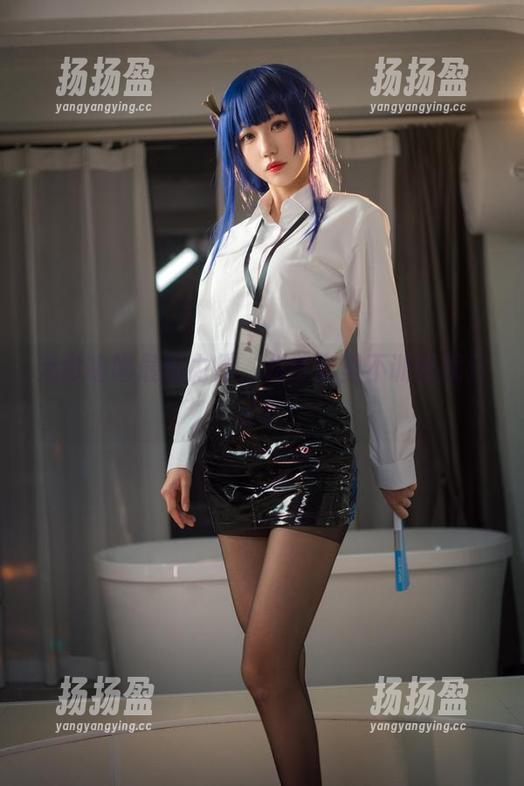无影喵喵最新力作，训练室里不训练就对了！