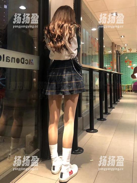 无敌哒小姨妈 微密圈 - 别被纸牌的外表迷了眼–无敌哒小姨妈的制服新玩法