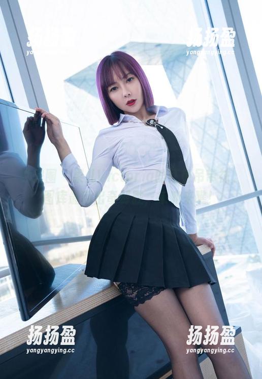微密圈 - 果儿Victoria的红色吊带袜，图库最新出奇制胜，来嘛来瞧！
