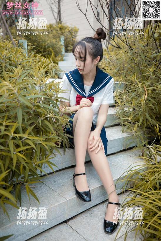 梦丝女神 - 大家快来！最新“魏婷婷”白裙图片，真怕她走在街上会晃到我