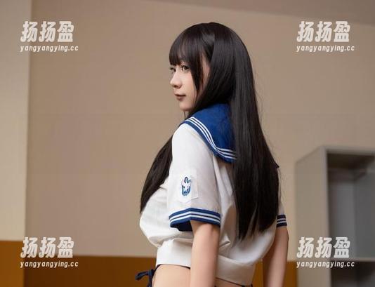 漫展上，兔女郎和浅安安之间的停车场热舞：美图抢匪注意！