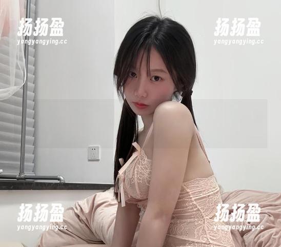 微密圈 - 火龙果羊最新写真集：当小野猫遇上她的玩具王国，真是意外欢乐！