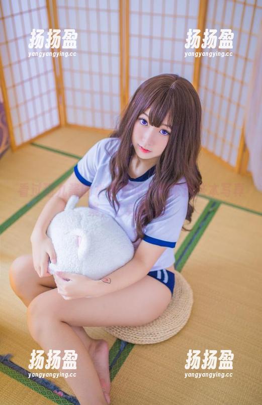 看过猫九酱的水手服吗？快来撸这本写真集，下载开心！