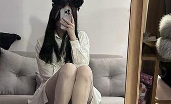 微密圈 - 观看新图包，‘玫桃泡芙’让我明白，白色和我一样，都难以抵抗光…