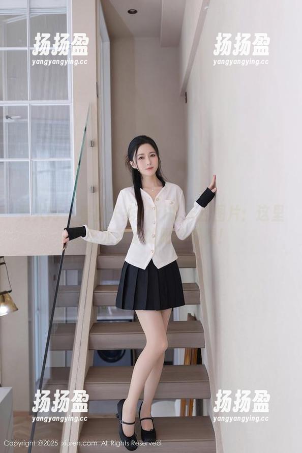 秀人网-星子柒kiki 秀人网 - 看星子柒kiki的天台图片:这里居然比我家的阳台好看!
