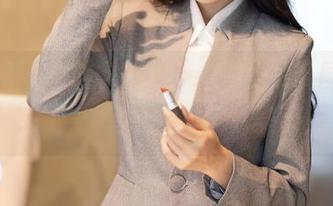 秀人网 - 咳咳，果儿celia的吊带图集又来了，更新内容让人语塞！