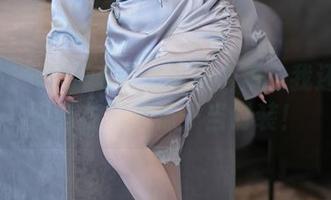 秀人网 - 白微Sera棉袜合集：我还以为只有我爱把袜子当时装！
